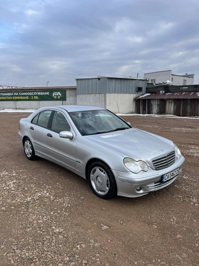 Mercedes-Benz C 220 100% Реални Хиляди , снимка 3 - Автомобили и джипове - 49304068