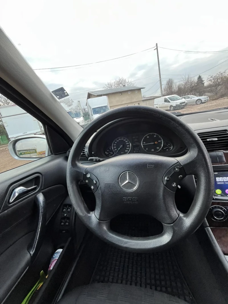 Mercedes-Benz C 220 100% Реални Хиляди , снимка 15 - Автомобили и джипове - 49304068