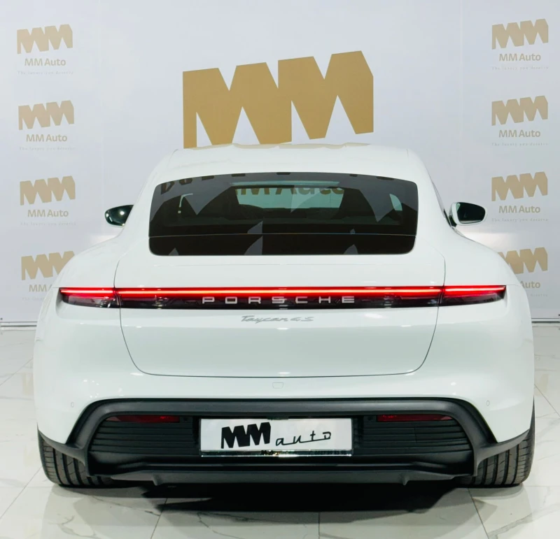 Porsche Taycan 4S* 79kWh* Performance* Bose* HuD* Lift, снимка 5 - Автомобили и джипове - 51907827