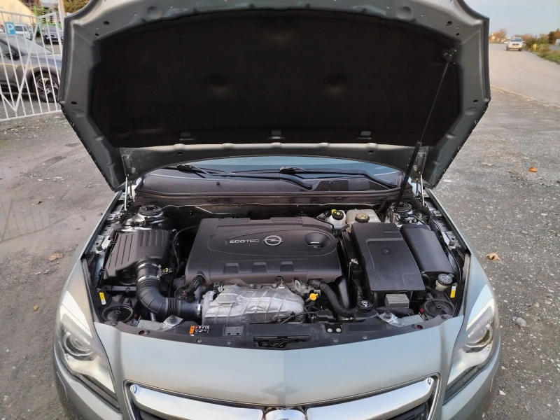 Opel Insignia 2.0-163 к.с / COSMO / 4X4 / АВТОМАТИК / ЕВРО6, снимка 17 - Автомобили и джипове - 52393906
