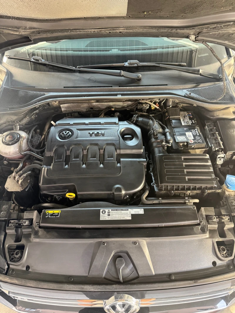 VW Arteon 2.0 TDI 190 кс 4Motion R-line, снимка 14 - Автомобили и джипове - 52554997