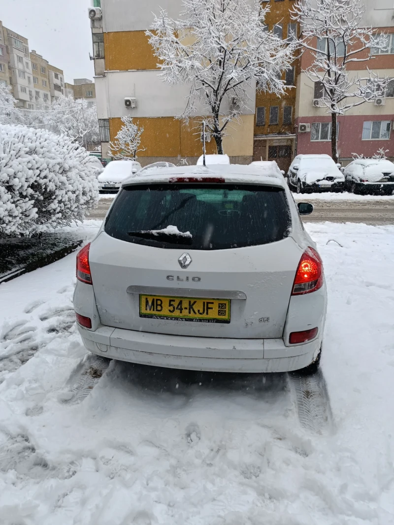 Renault Clio 1.5 dci, снимка 5 - Автомобили и джипове - 52895736