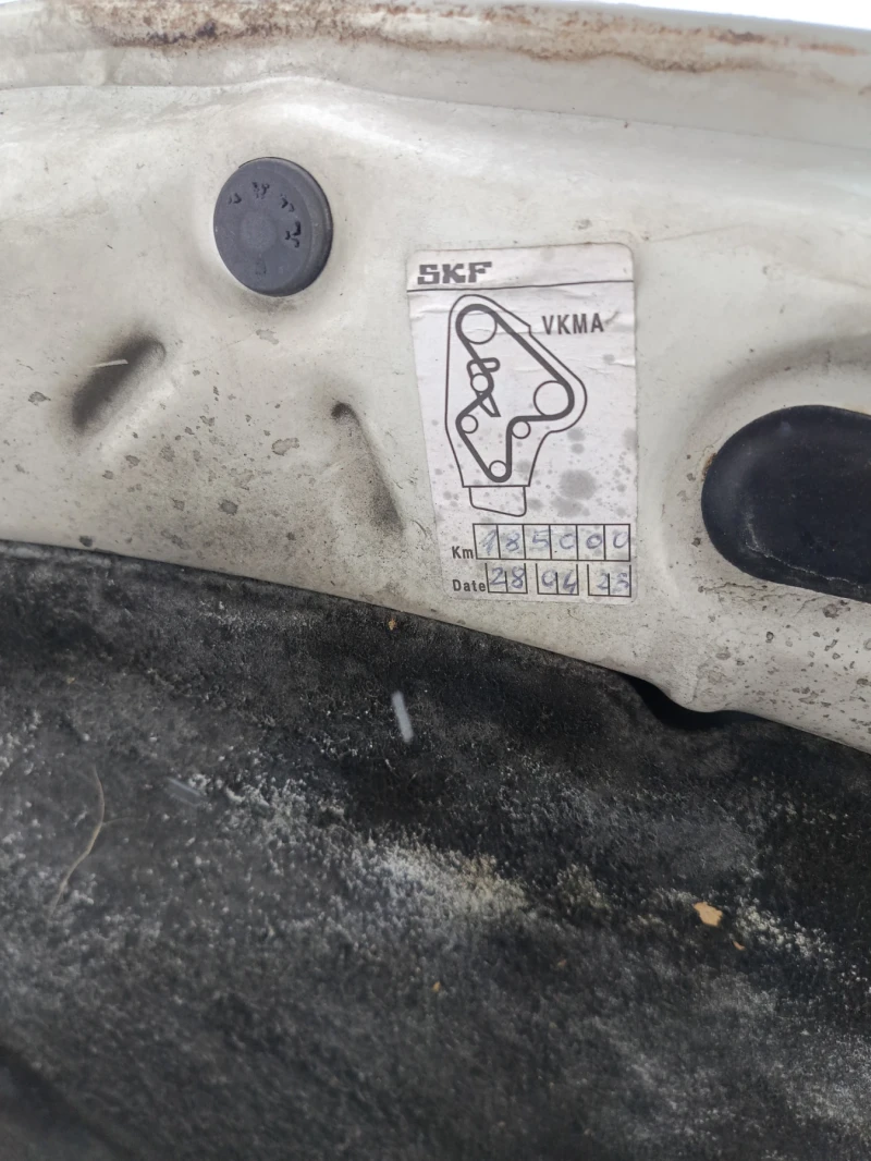 Renault Clio 1.5 dci, снимка 7 - Автомобили и джипове - 52895736