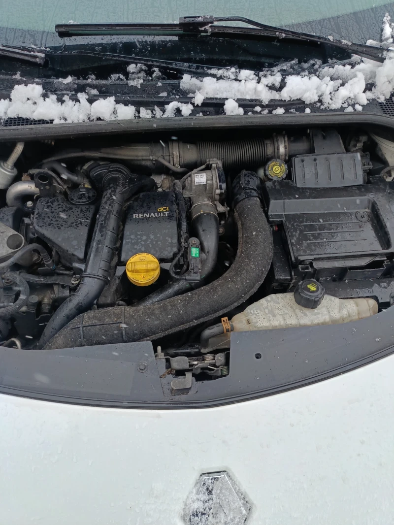 Renault Clio 1.5 dci, снимка 6 - Автомобили и джипове - 52895736