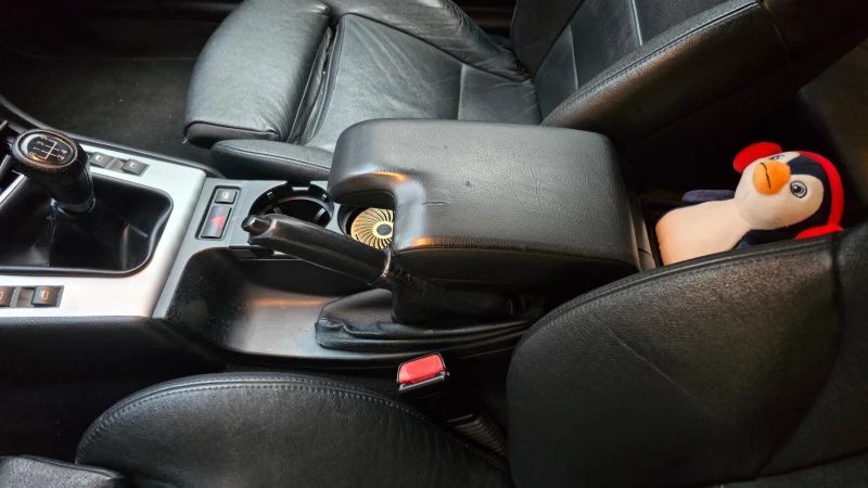 BMW 325, снимка 11 - Автомобили и джипове - 53539563