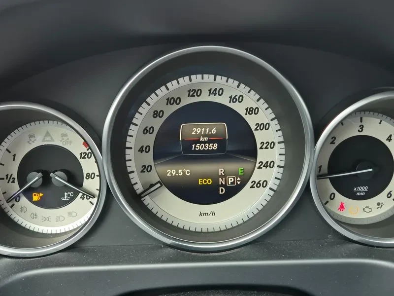 Mercedes-Benz E 250 CDI Avantgarde 4Matic | Mobile.bg   6