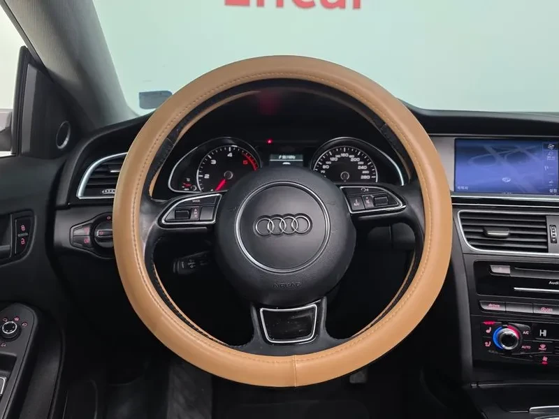 Audi A5 2.0 TDI Quattro, снимка 13 - Автомобили и джипове - 54146042