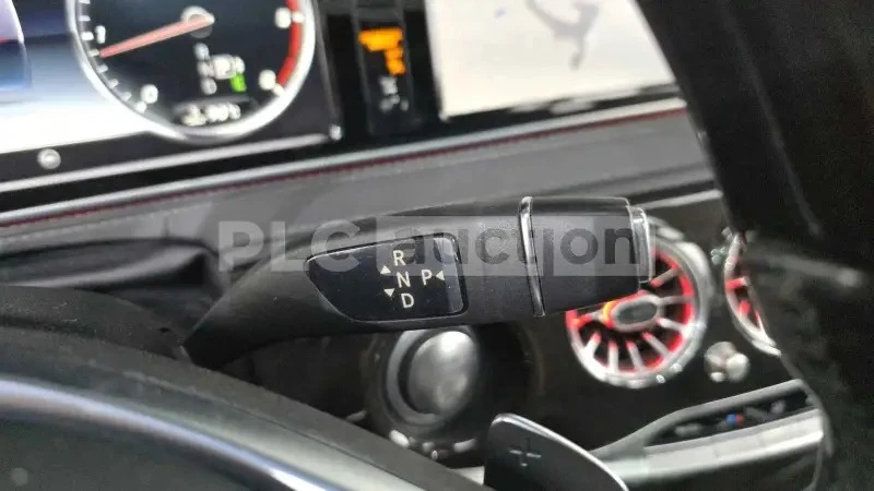Mercedes-Benz S 350 4MATIC/МАСАЖИ/ОБДУХВАНЕ/ПАНОРАМА/BURMESTER/360, снимка 9 - Автомобили и джипове - 54999642