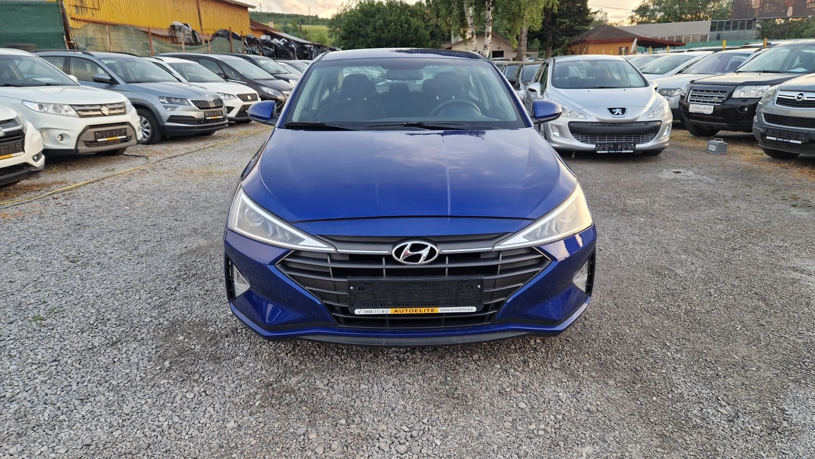 Hyundai Elantra 1.6i ГАЗ.ИНЖ. - изображение 6