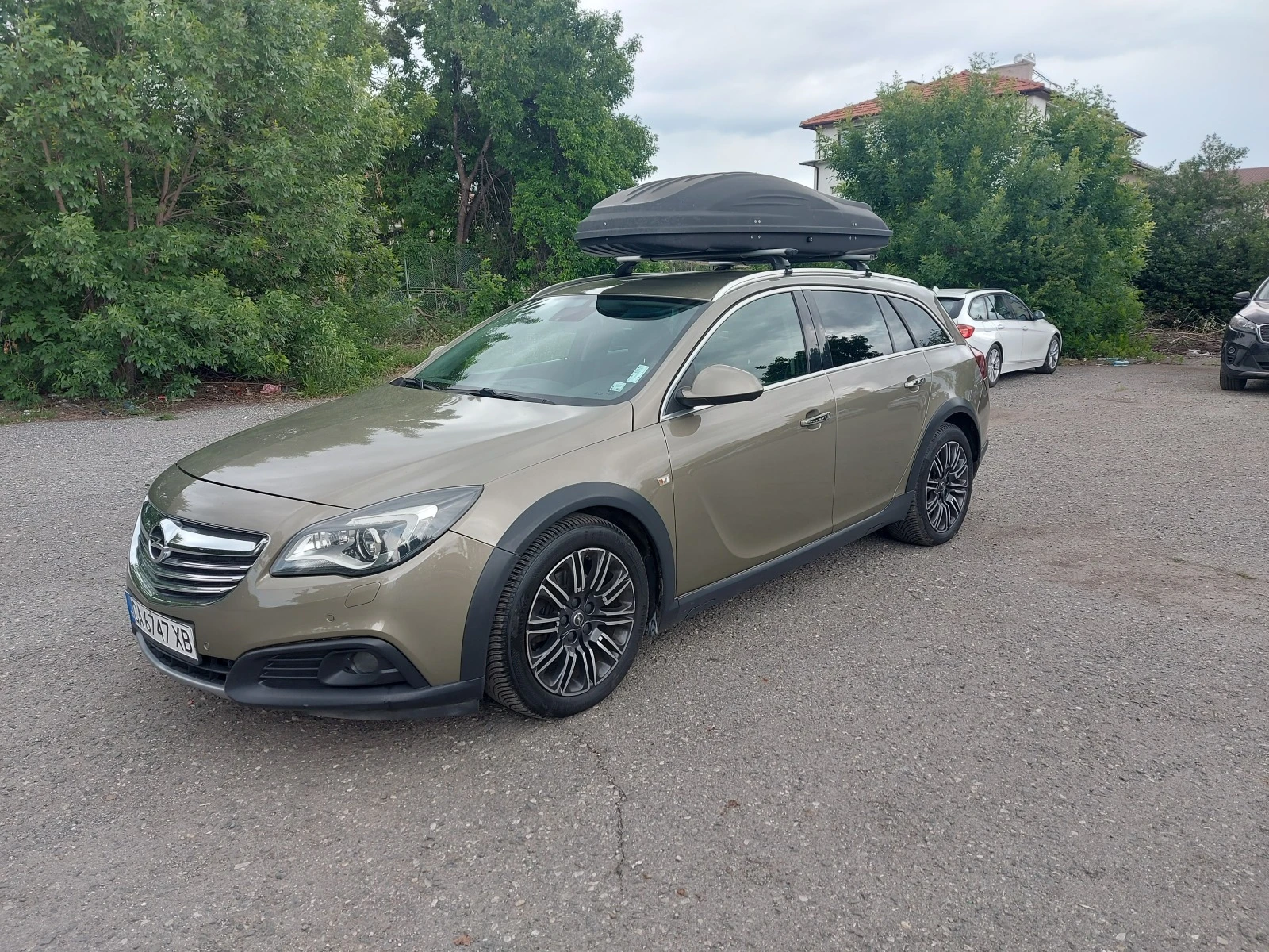 Opel Insignia 2.0.CTID  SPORT TAURER SW4X4 - изображение 2