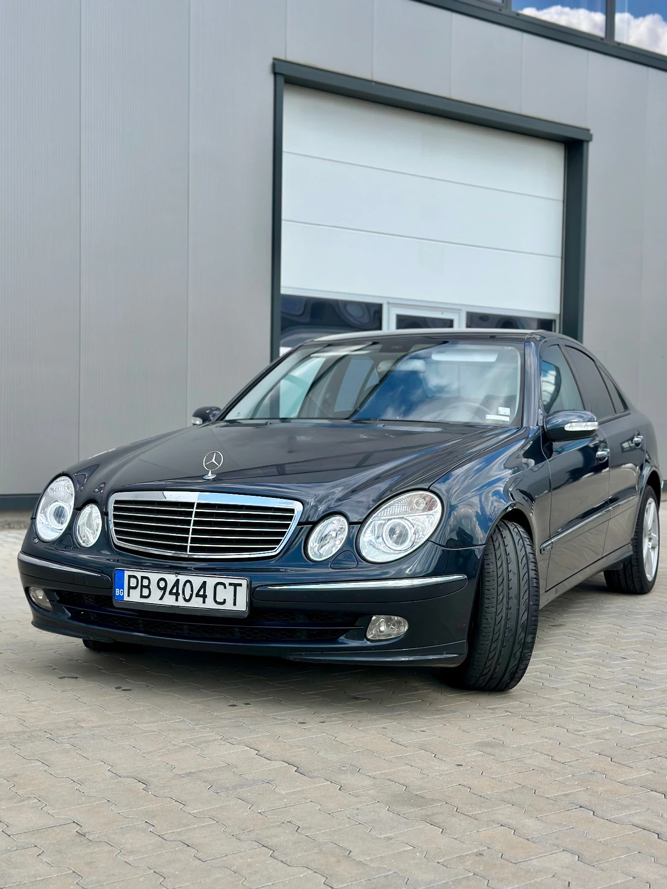 Mercedes-Benz E 270  - изображение 2