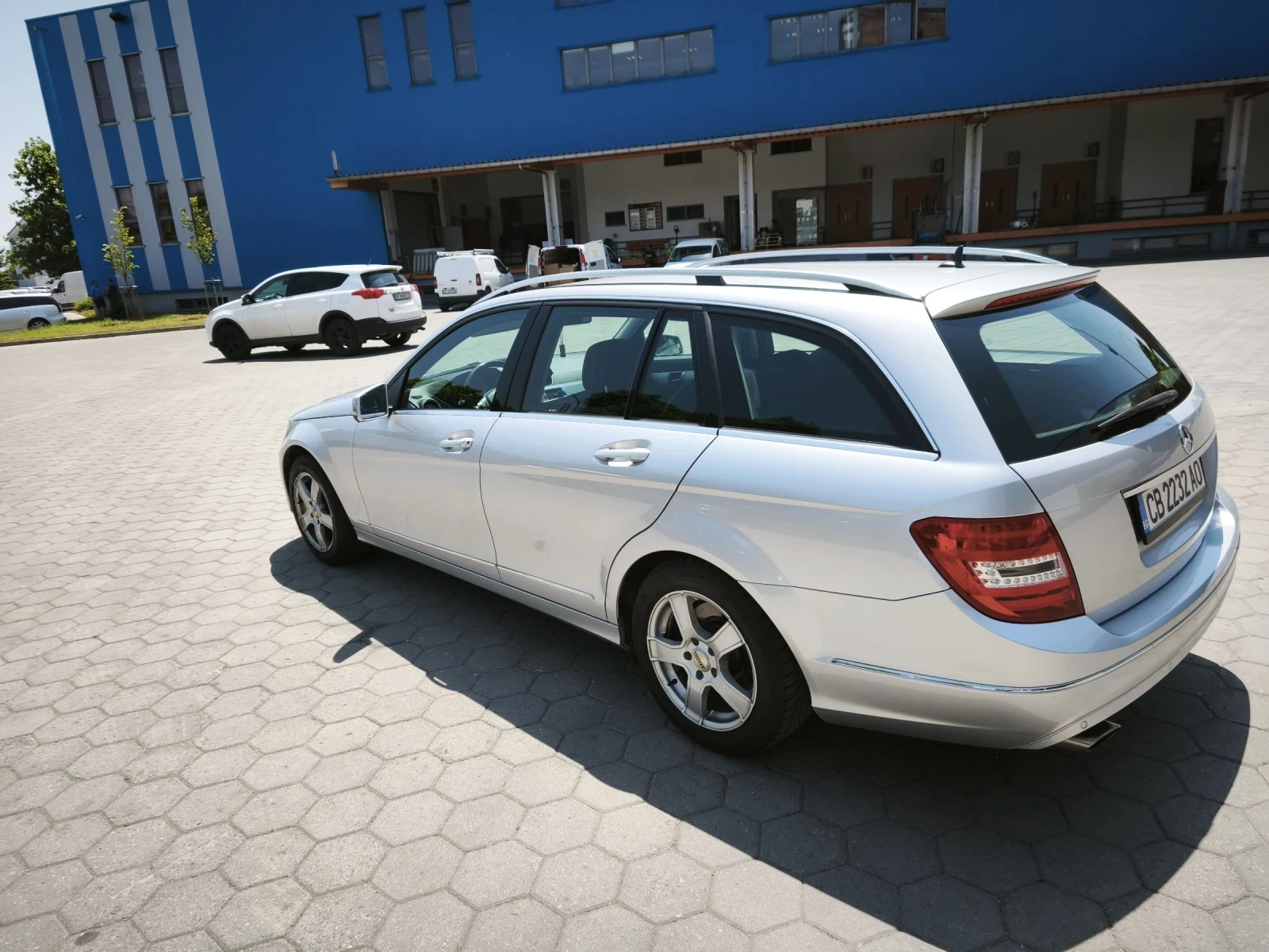 Mercedes-Benz C 200  compressor BlueEFFICIENCY - изображение 4