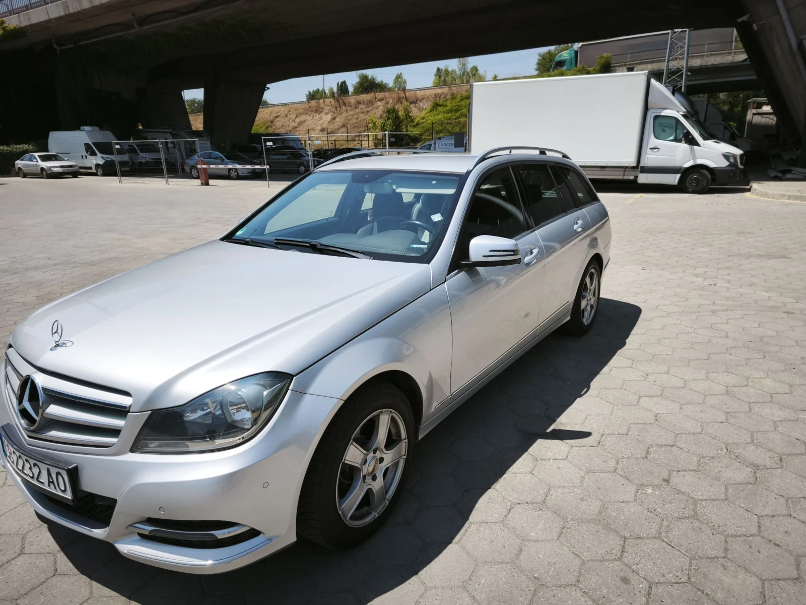 Mercedes-Benz C 200  compressor BlueEFFICIENCY - изображение 2