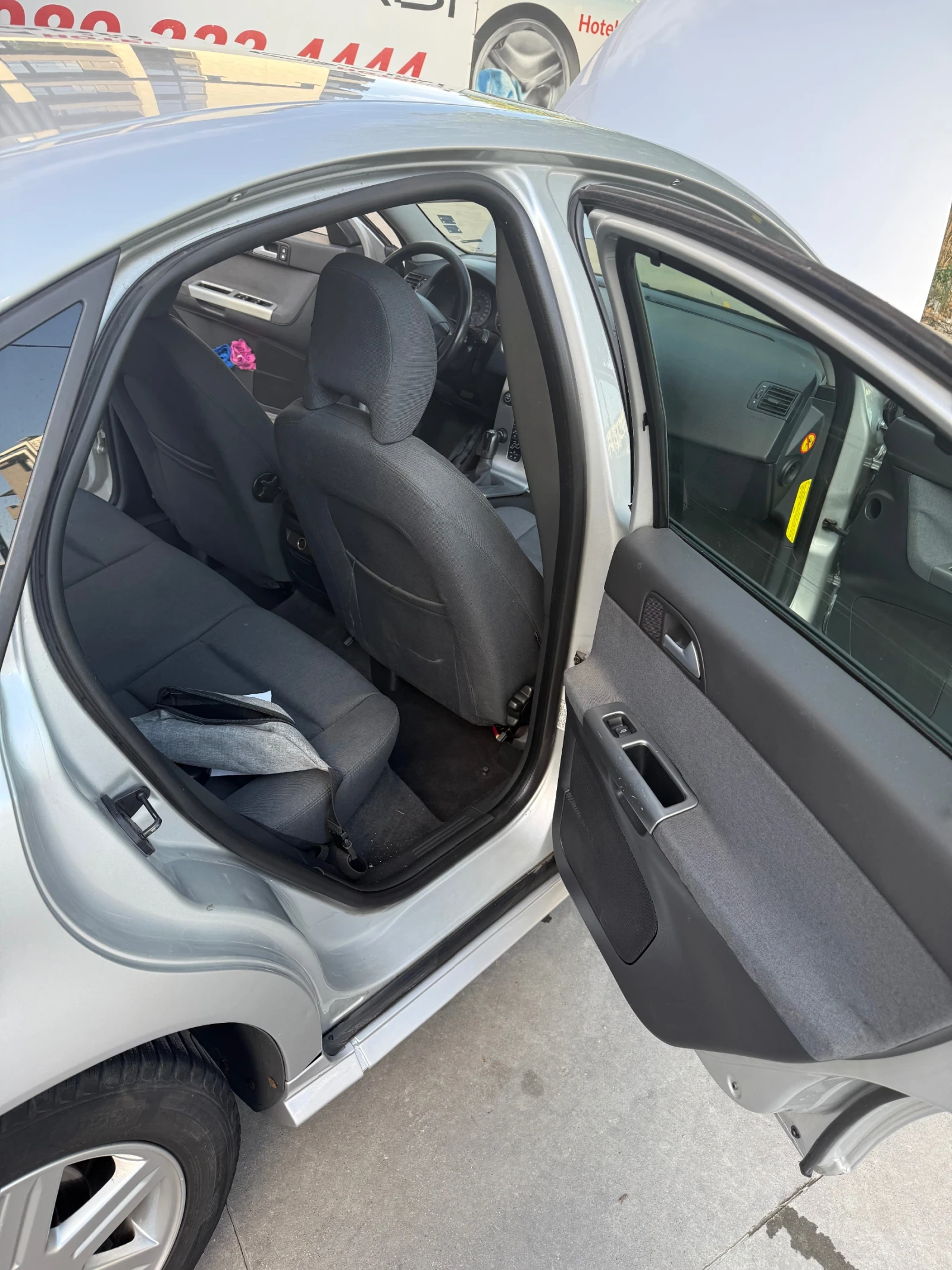 Volvo S40  - изображение 9