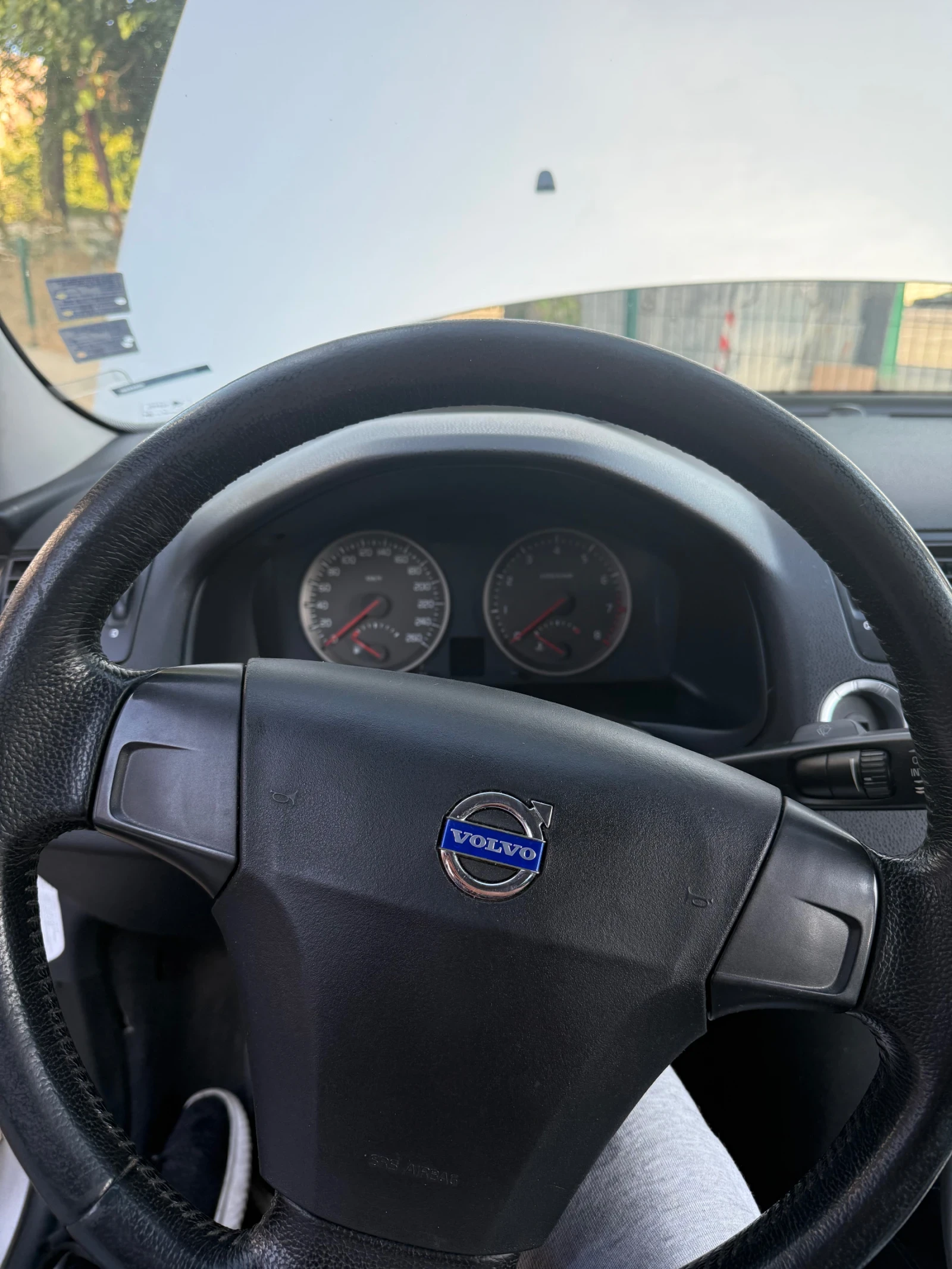 Volvo S40  - изображение 4