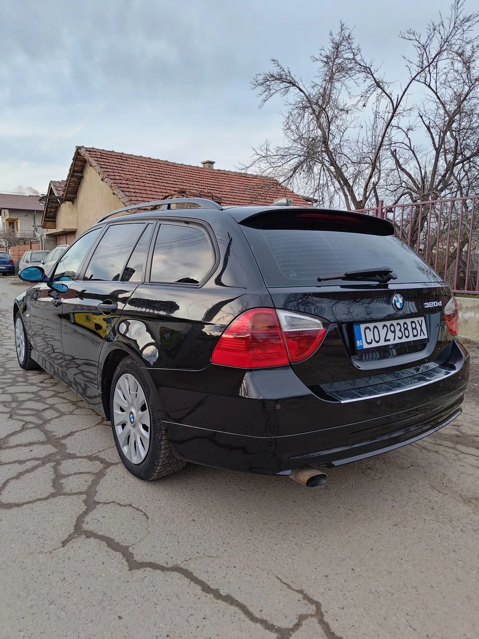 BMW 320 2.0D 163кс 6ск Г.нави* Панорама* Ста.Стоп* Кожа* А - изображение 9
