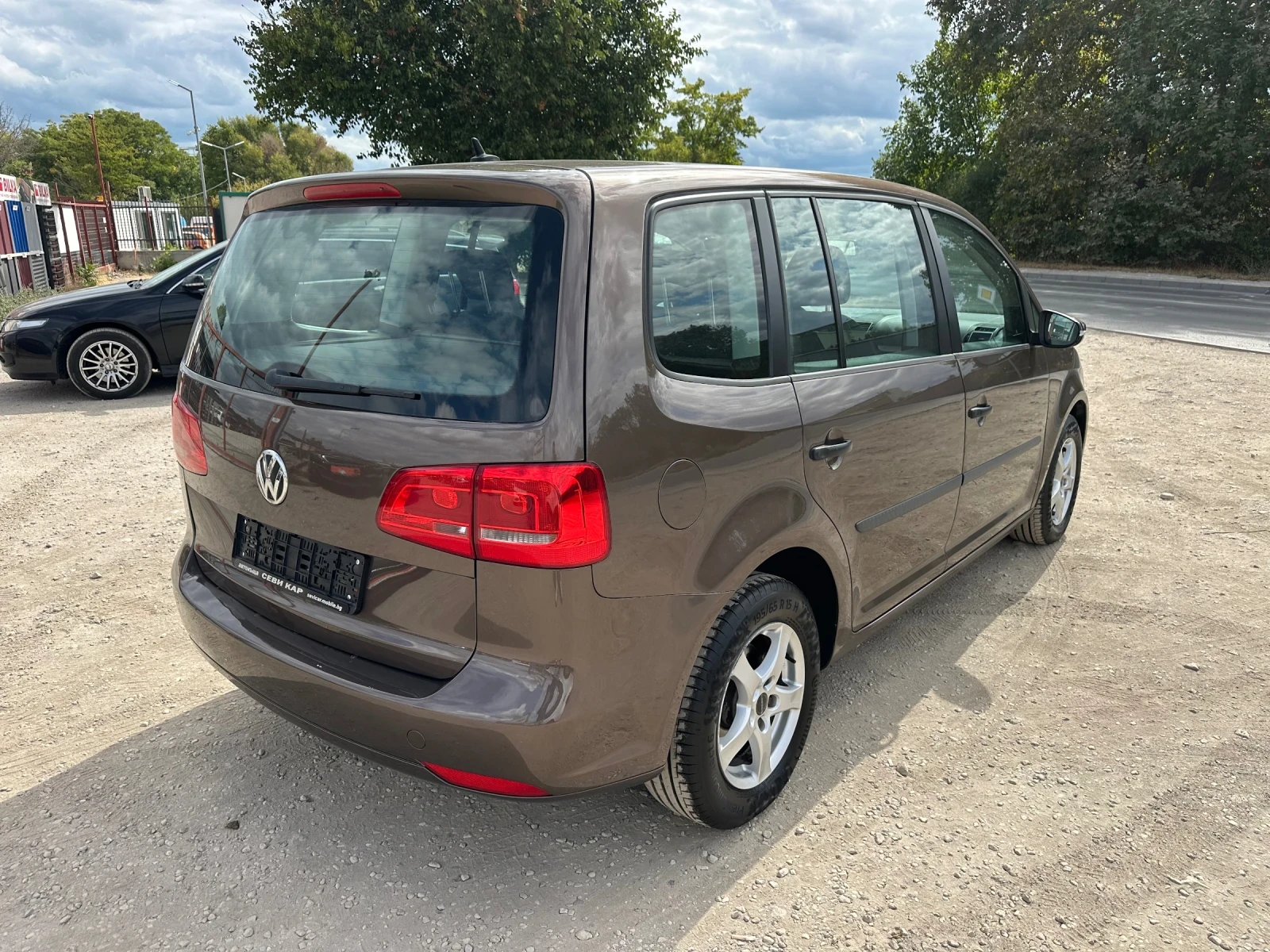 VW Touran 1.6tdi, Led, Xenon!  - изображение 7