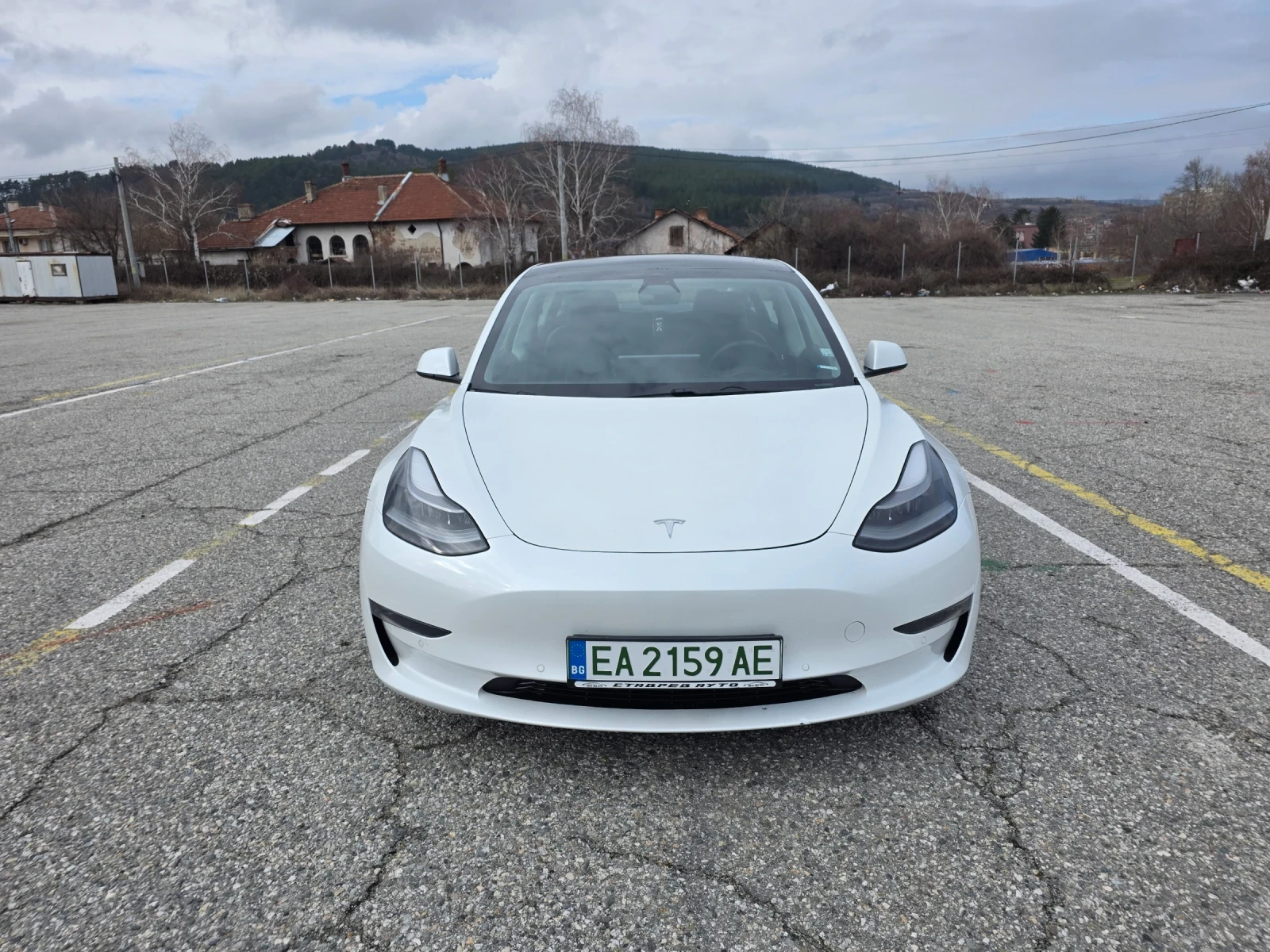 Tesla Model 3 Long Range  - изображение 2