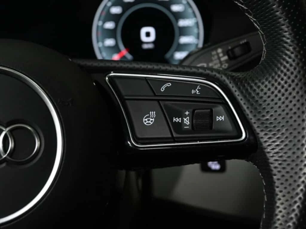 Audi A5 * Progressiv S Line Navigation Sunroof Push Butto , снимка 13 - Автомобили и джипове - 53760385