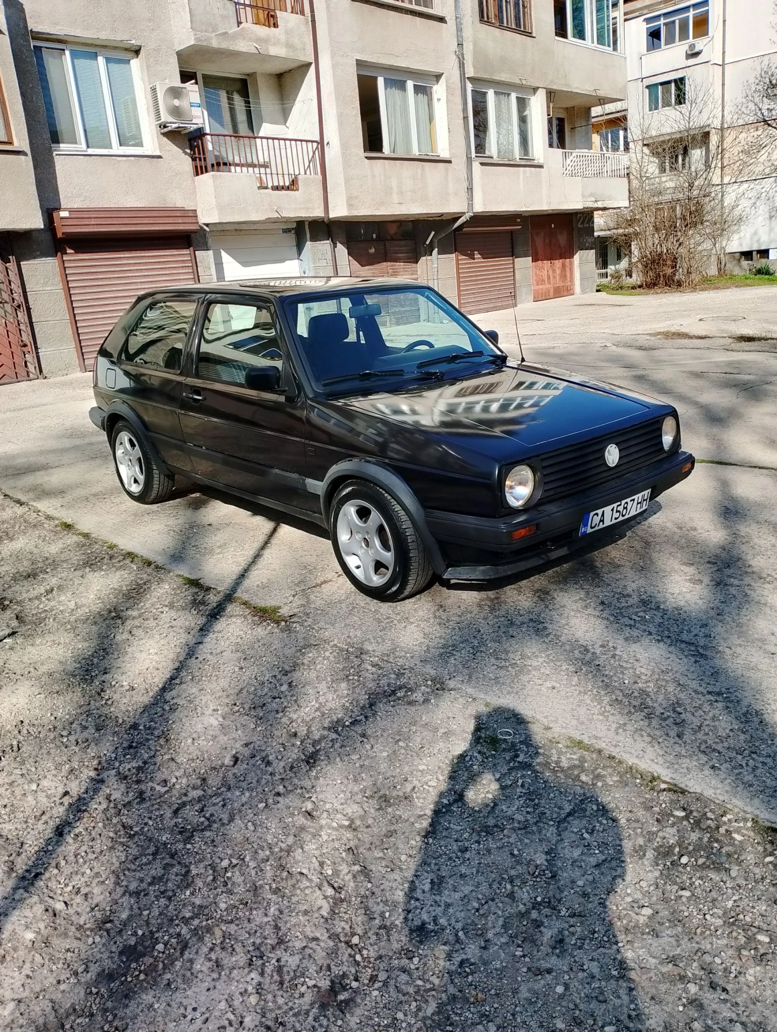 VW Golf 1.8 автоматик ! 