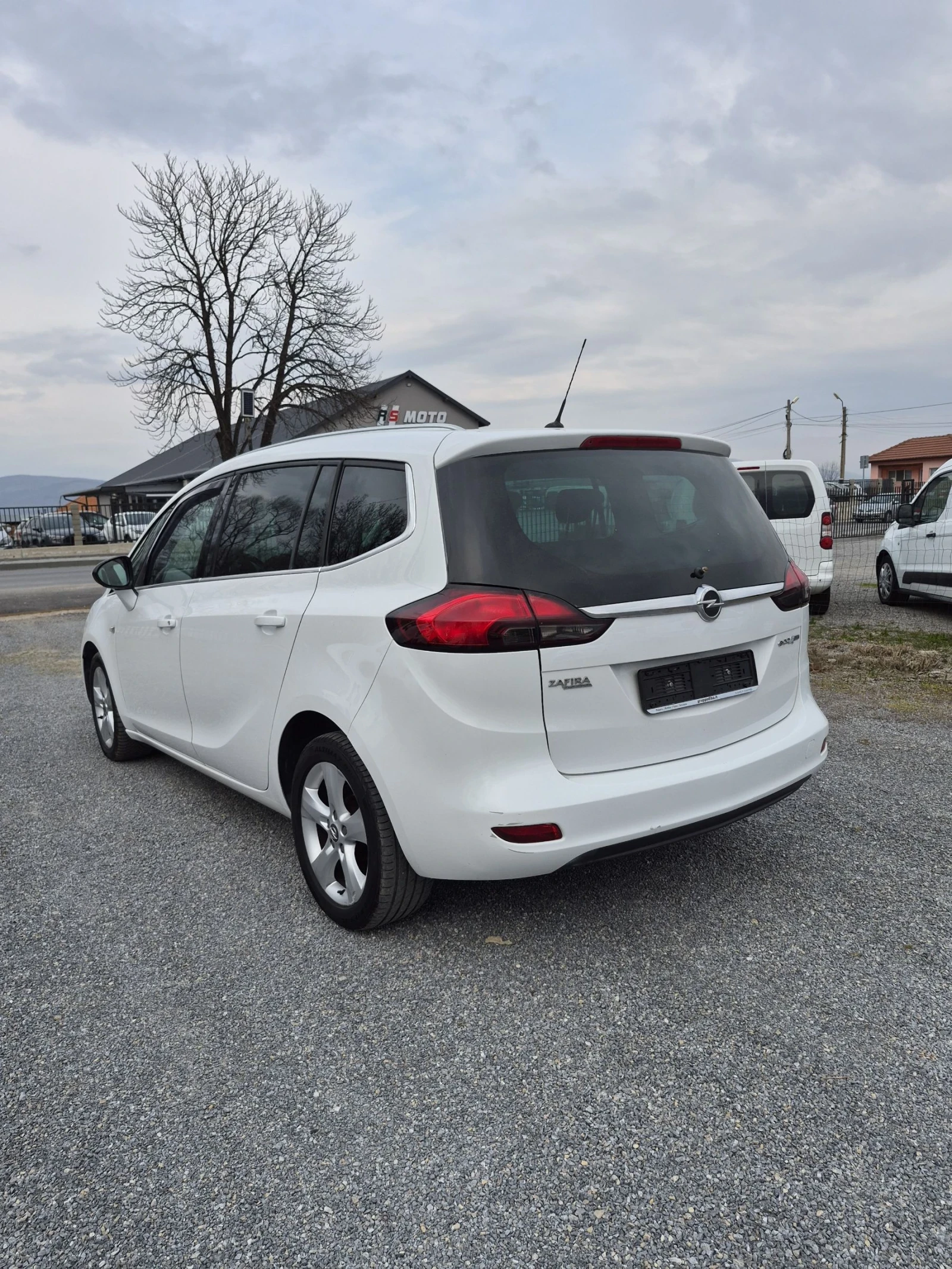 Opel Zafira 1.6 Turbo 7 места Evro 5, снимка 5 - Автомобили и джипове - 53877583