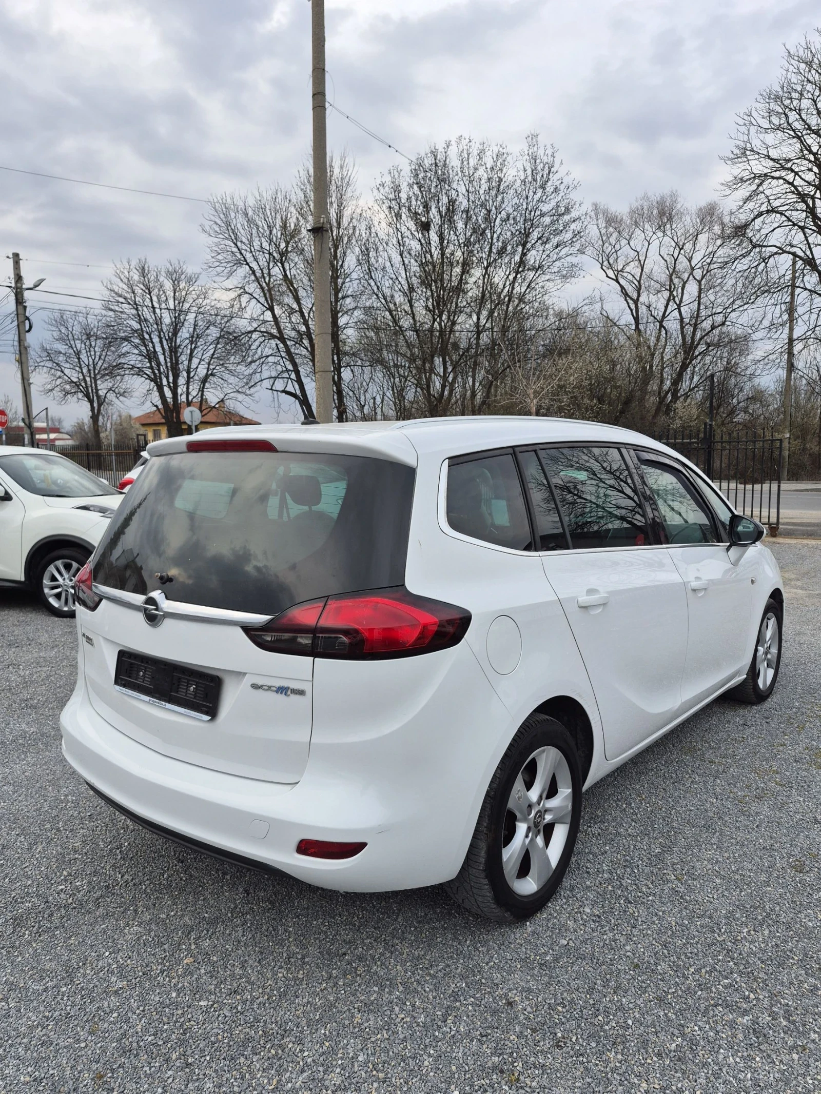 Opel Zafira 1.6 Turbo 7 места Evro 5, снимка 4 - Автомобили и джипове - 53877583
