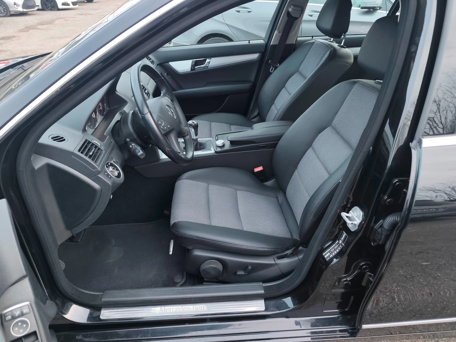 Mercedes-Benz C 200 i  Avantgarde  Евро 5, снимка 8 - Автомобили и джипове - 53879265