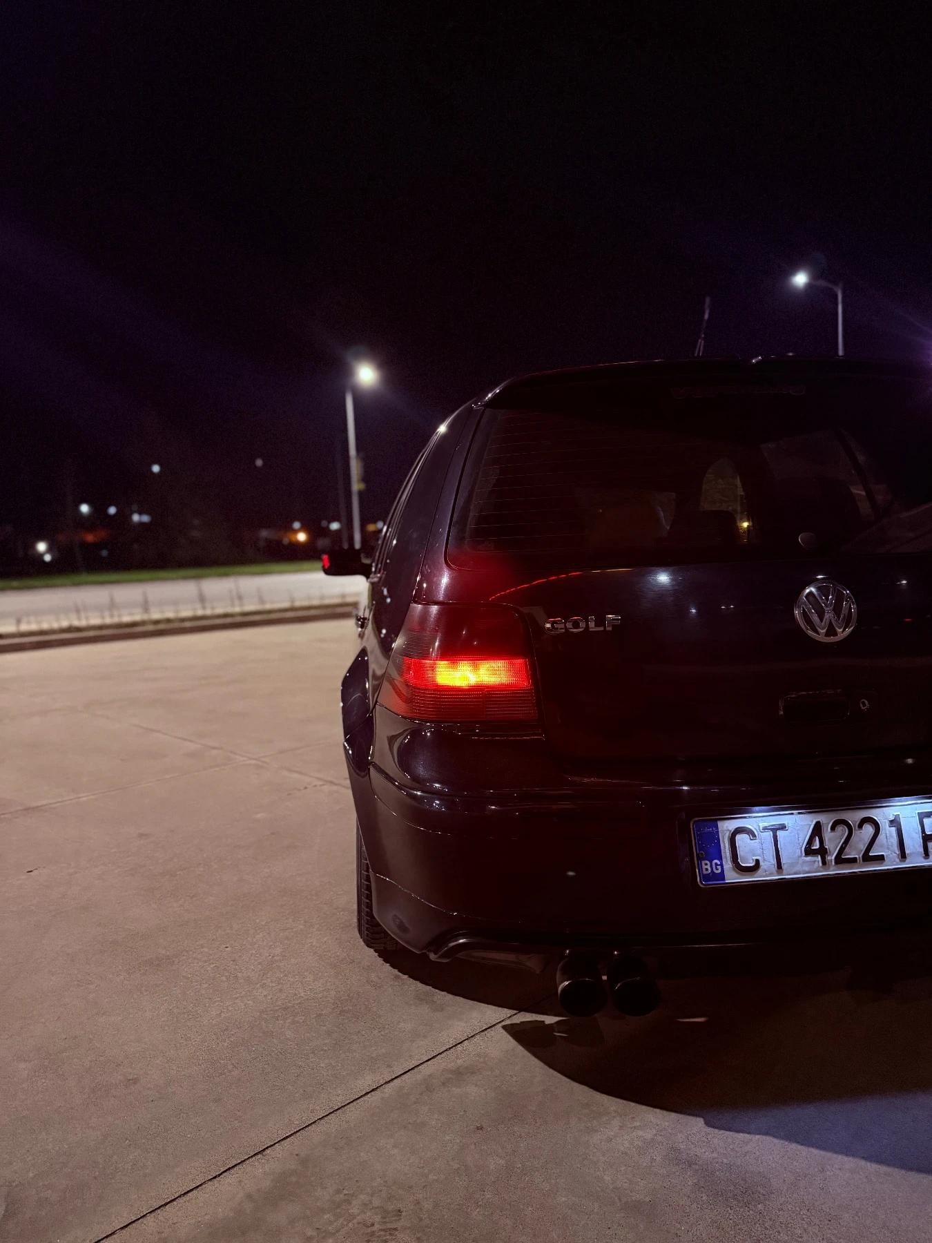 VW Golf 1.9TDI, снимка 8 - Автомобили и джипове - 54360628