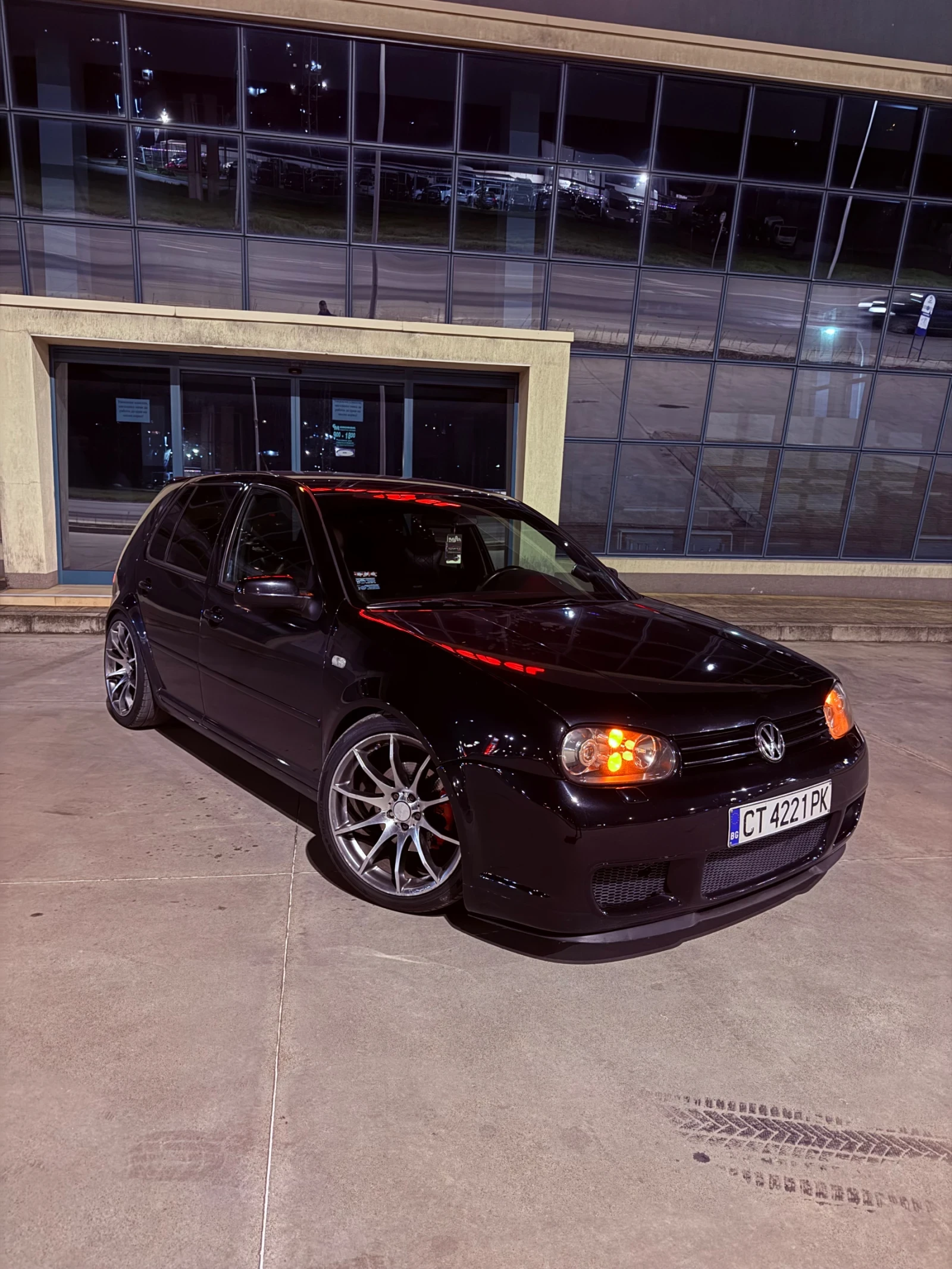 VW Golf 1.9TDI, снимка 13 - Автомобили и джипове - 54360628