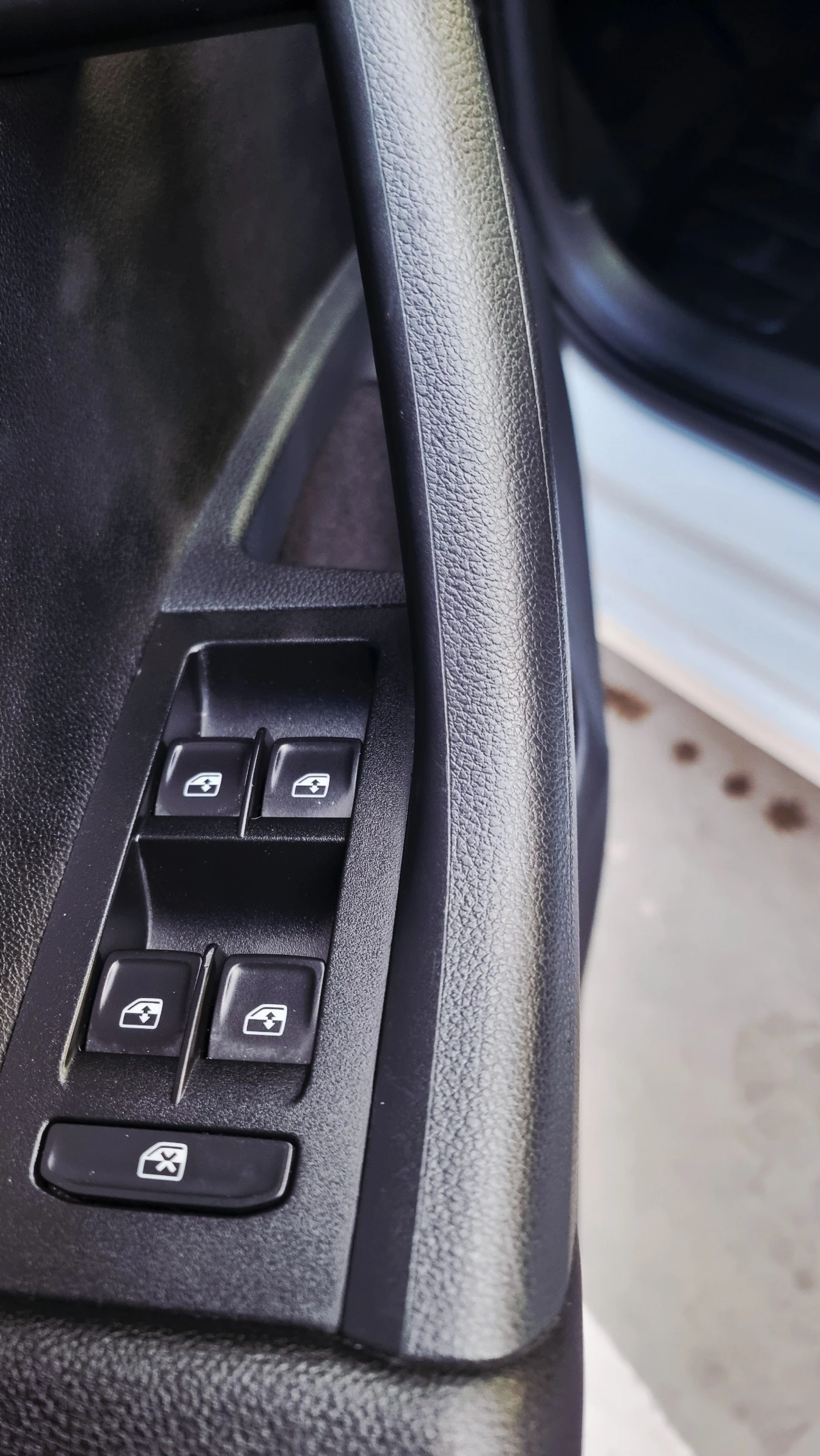 Skoda Octavia 1.5 CNG DSG7, снимка 4 - Автомобили и джипове - 54360416