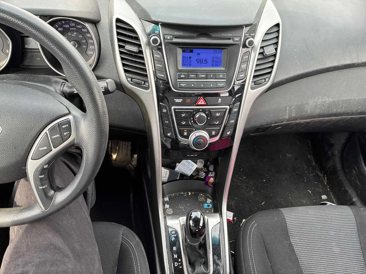 Hyundai Elantra * GL * KEYLESS* ПОДГРЕВ* , снимка 9 - Автомобили и джипове - 54442289