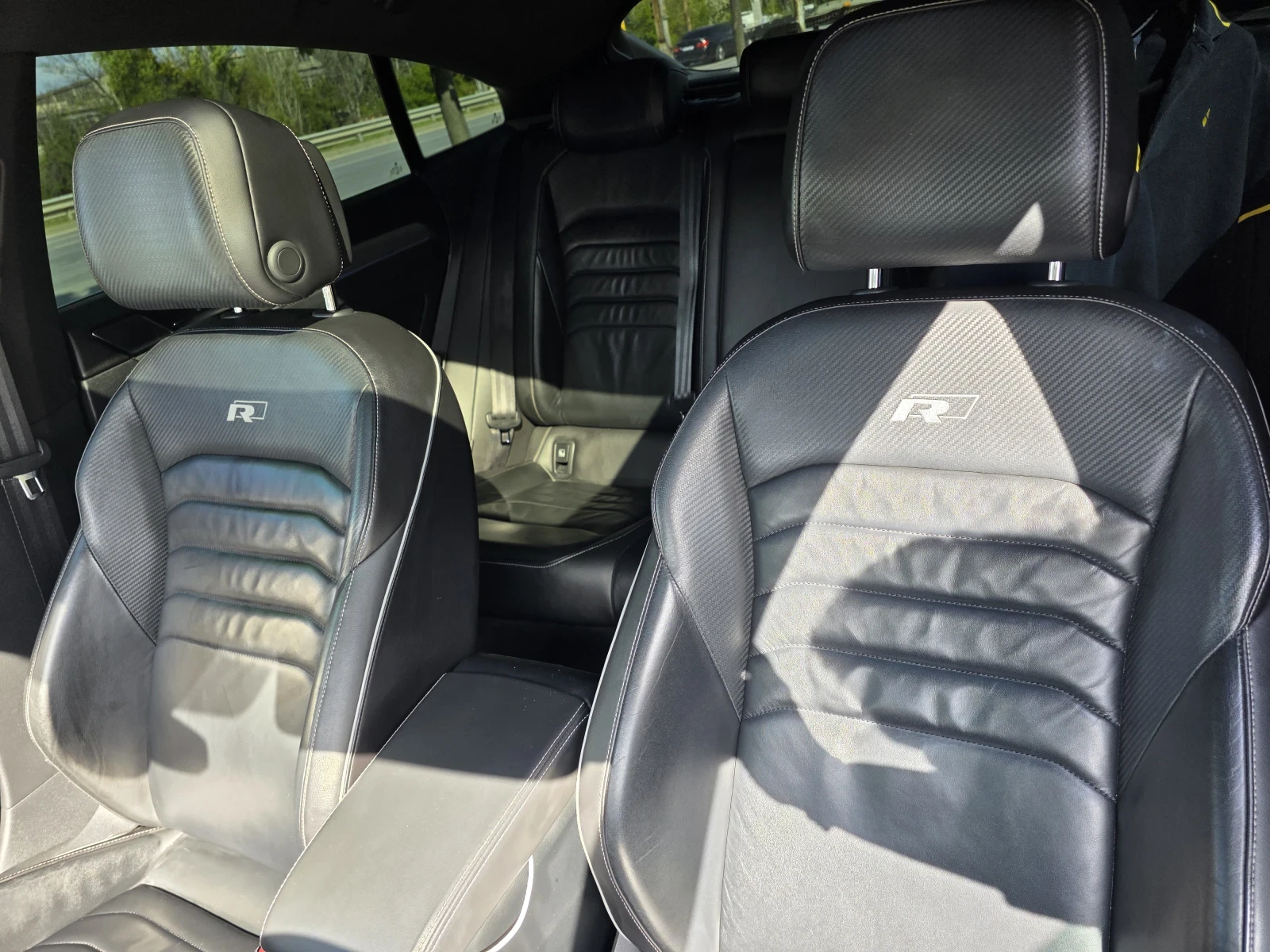 VW Arteon 2.0 BITDI  4 Motion R-Line, снимка 16 - Автомобили и джипове - 54477324