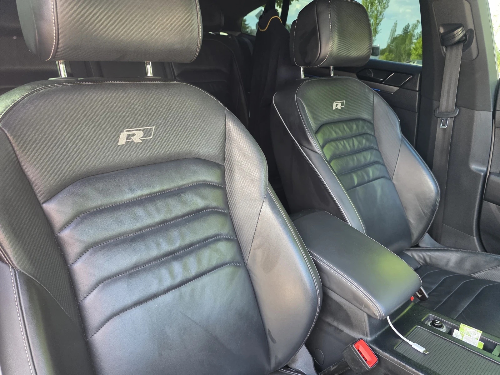 VW Arteon 2.0 BITDI  4 Motion R-Line, снимка 12 - Автомобили и джипове - 54477324