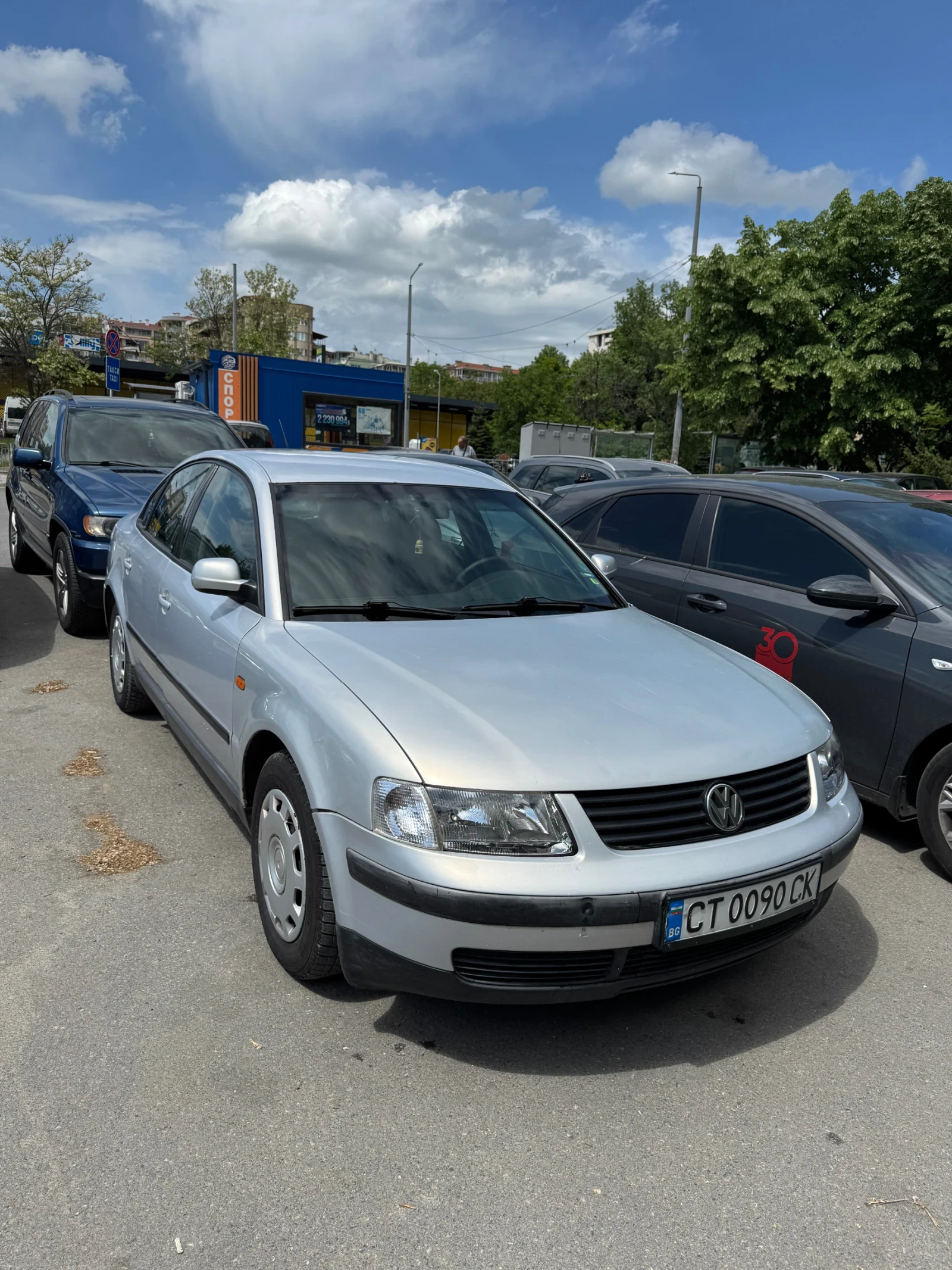 VW Passat 1.8, снимка 2 - Автомобили и джипове - 54573511