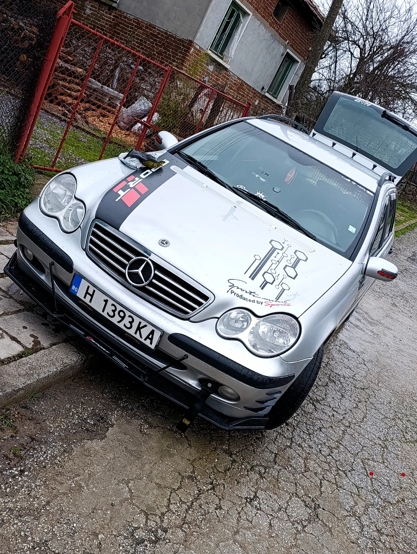 Mercedes-Benz 200, снимка 11 - Автомобили и джипове - 54600386