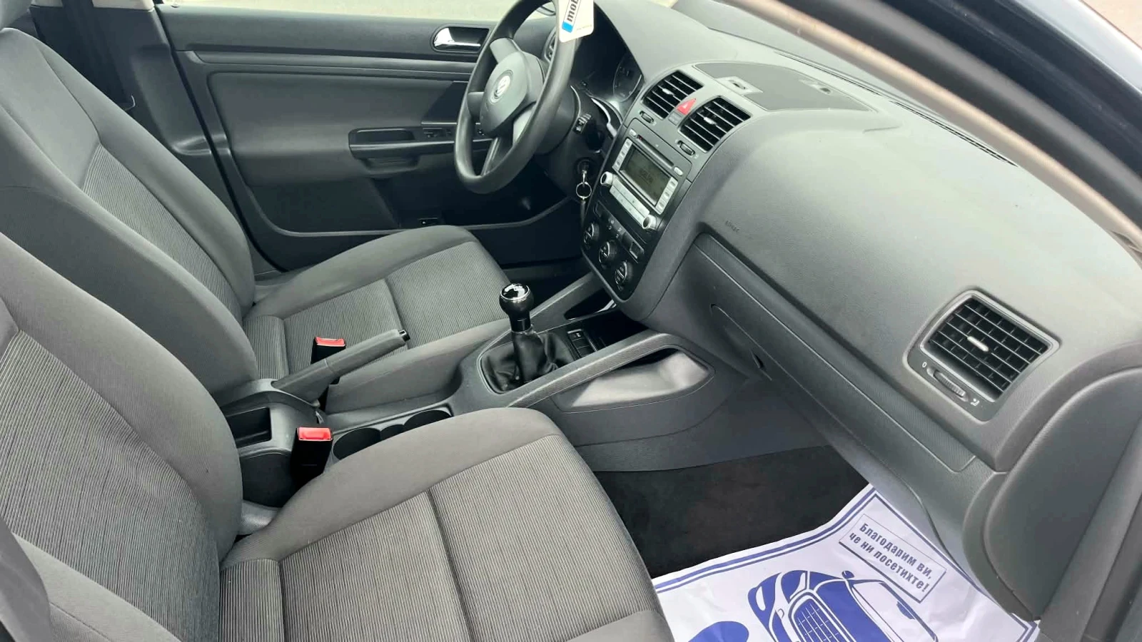 VW Golf 1.9 TDI, снимка 9 - Автомобили и джипове - 54651999