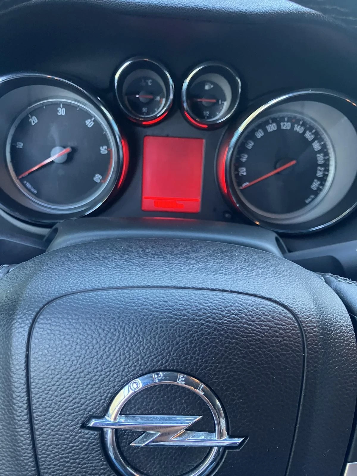 Opel Zafira TOURER 2.0 6+ 1, снимка 14 - Автомобили и джипове - 55050899
