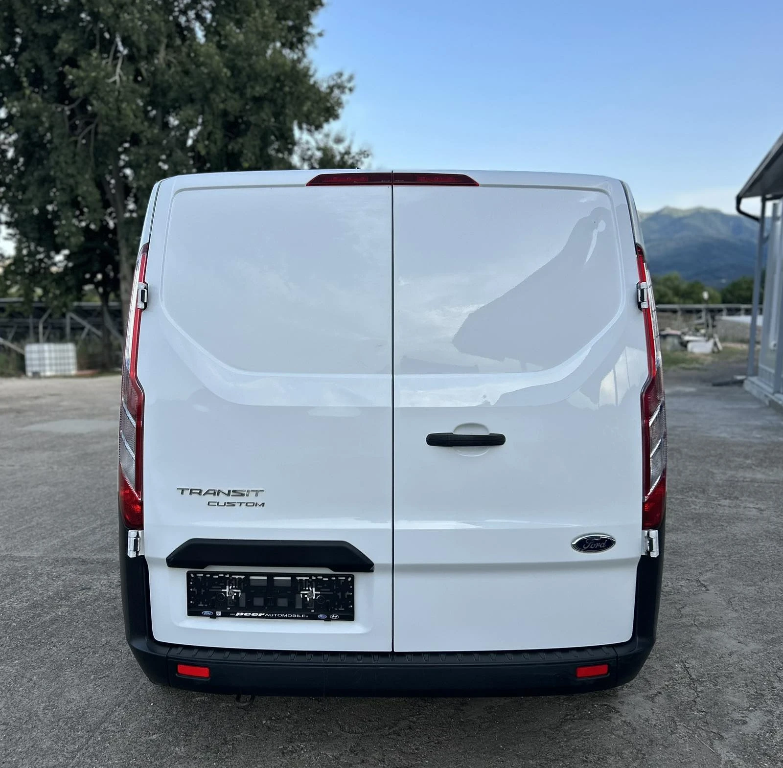 Ford Transit Custom 2.0D, 207000kм, 2021г., снимка 3 - Автомобили и джипове - 55549569