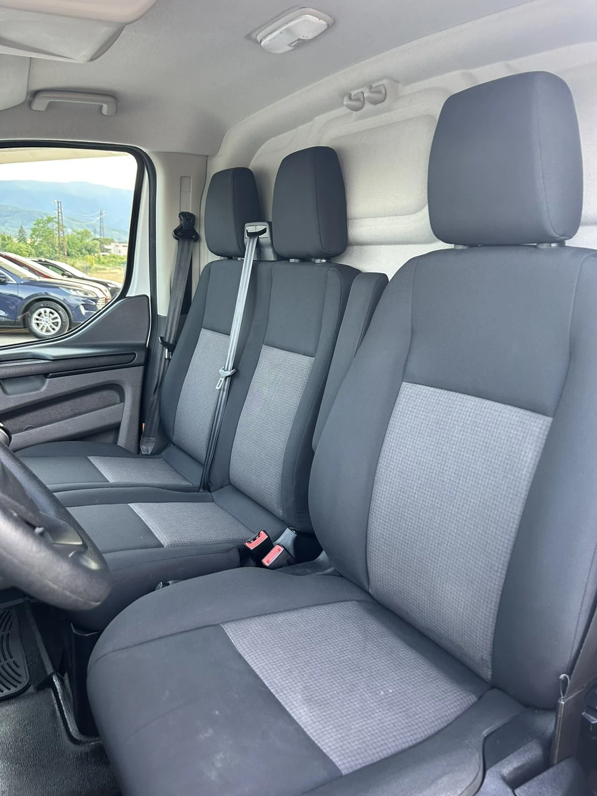 Ford Transit Custom 2.0D, 207000kм, 2021г., снимка 6 - Автомобили и джипове - 55549569