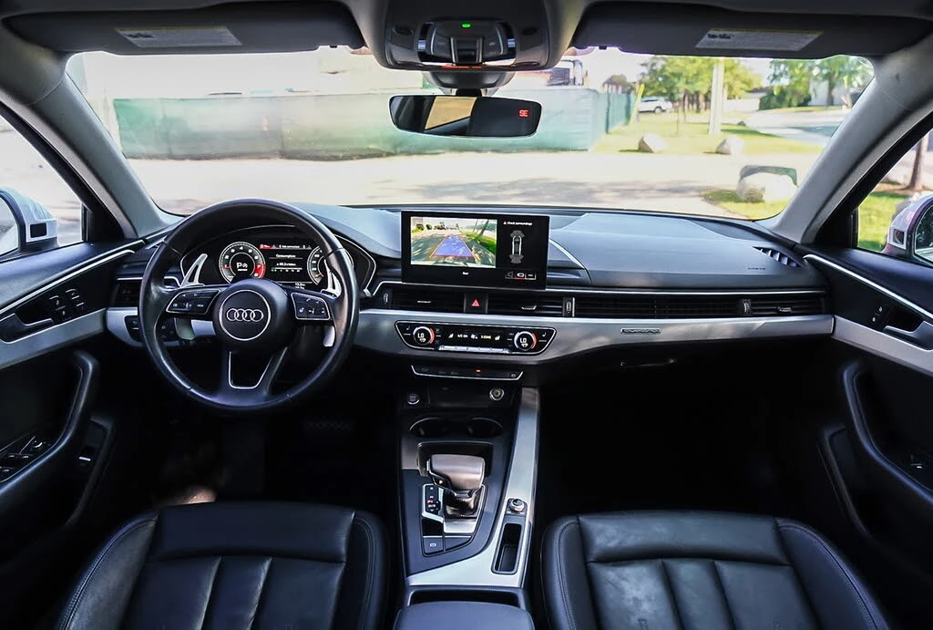 Audi A4 * S-LINE* Quattro* ПАНО* KEYLESS* Camera* ПОДГРЕВ*, снимка 10 - Автомобили и джипове - 55624533
