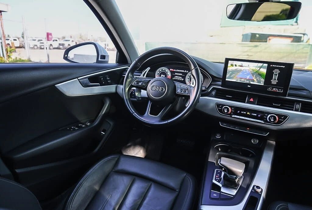 Audi A4 * S-LINE* Quattro* ПАНО* KEYLESS* Camera* ПОДГРЕВ*, снимка 13 - Автомобили и джипове - 55624533