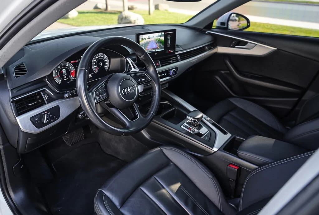 Audi A4 * S-LINE* Quattro* ПАНО* KEYLESS* Camera* ПОДГРЕВ*, снимка 9 - Автомобили и джипове - 55624533