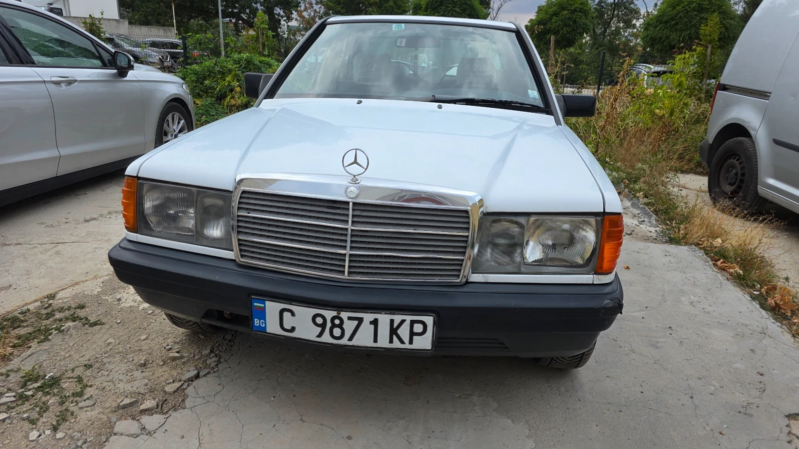 Mercedes-Benz 190 2.0 i benzin , снимка 3 - Автомобили и джипове - 56138324