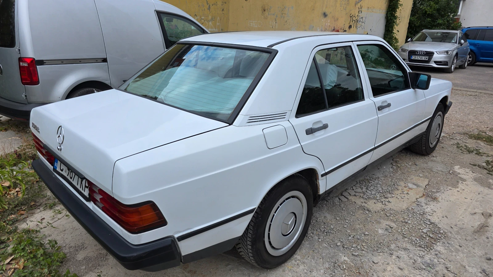 Mercedes-Benz 190 2.0 i benzin , снимка 12 - Автомобили и джипове - 56138324