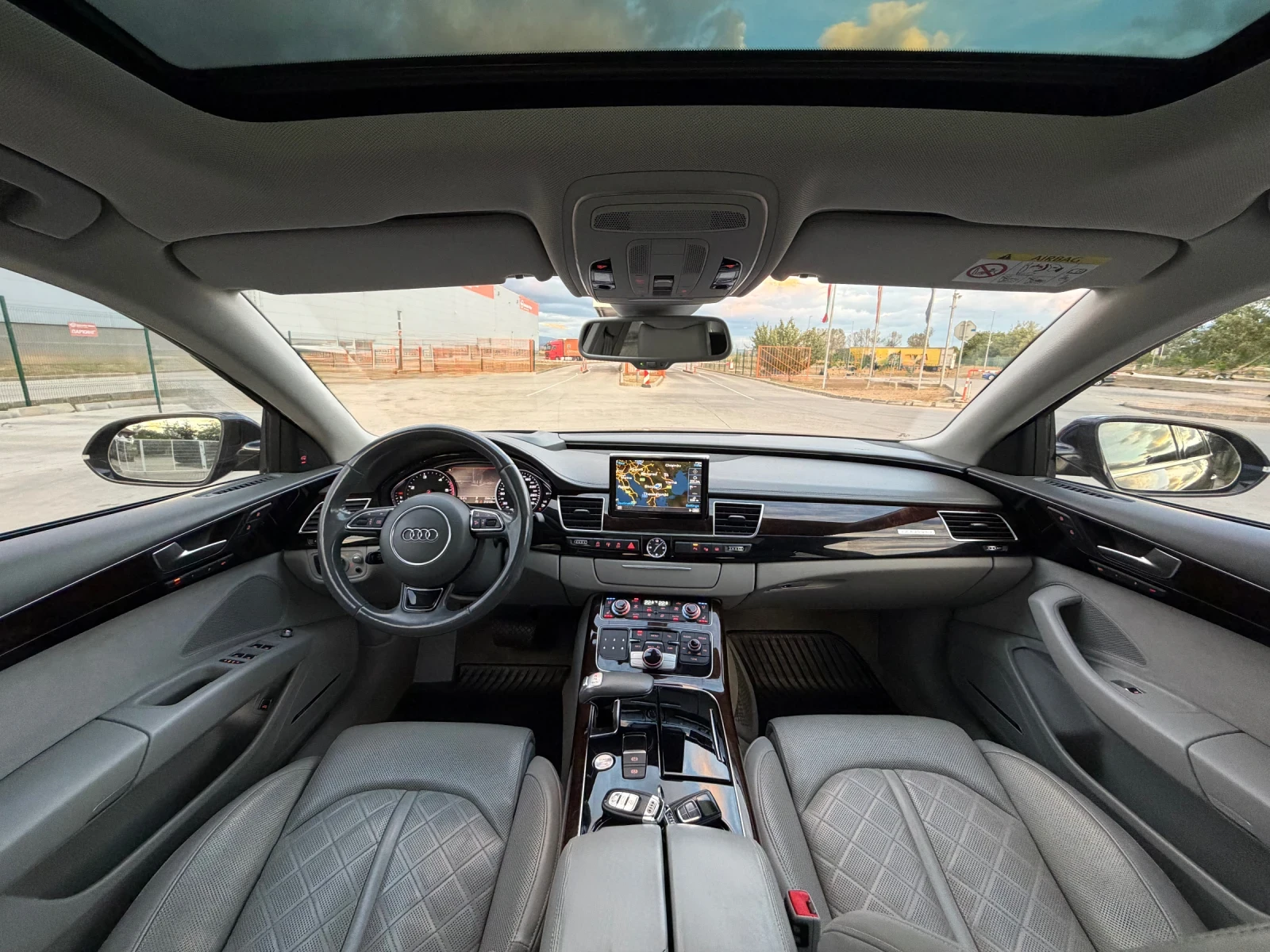Audi A8 4.2TDI FULL EXCLUSIVE 3xTV, снимка 10 - Автомобили и джипове - 56202768