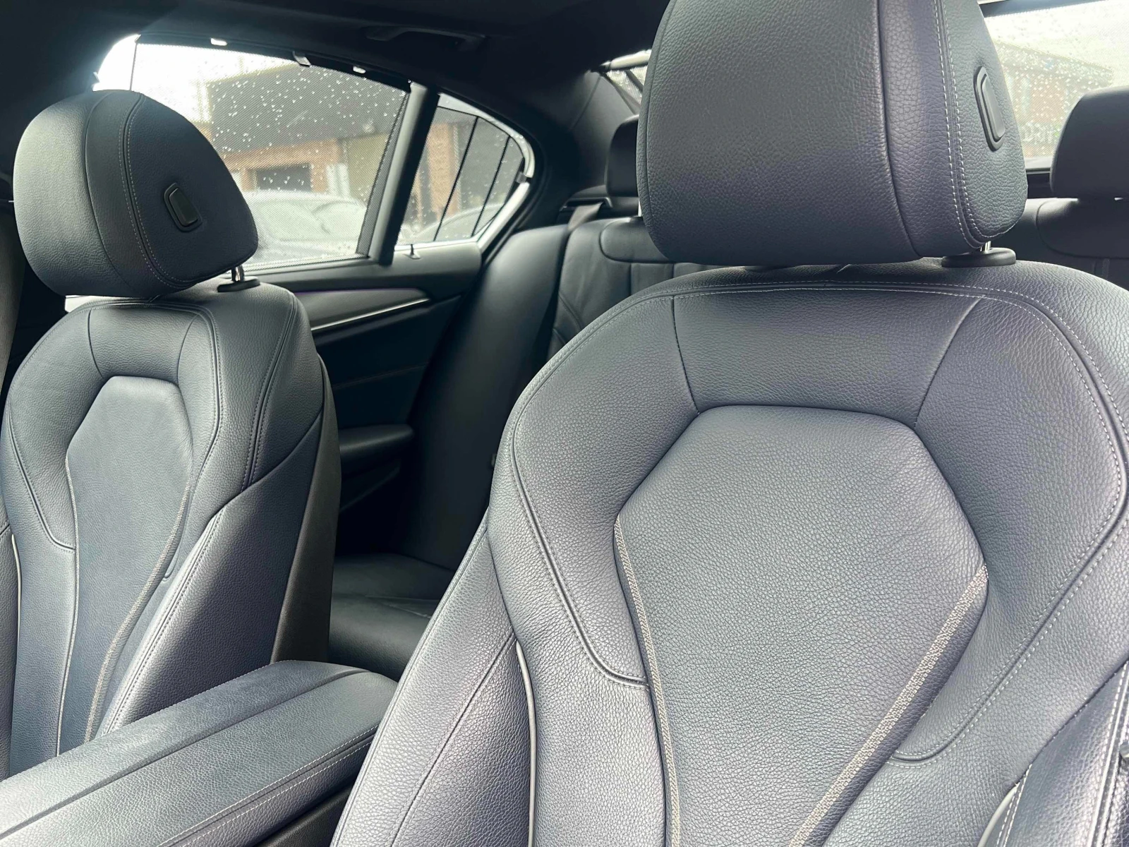 BMW 530 XDRIVE * CARFAX * AWD * NAV, снимка 9 - Автомобили и джипове - 56293780