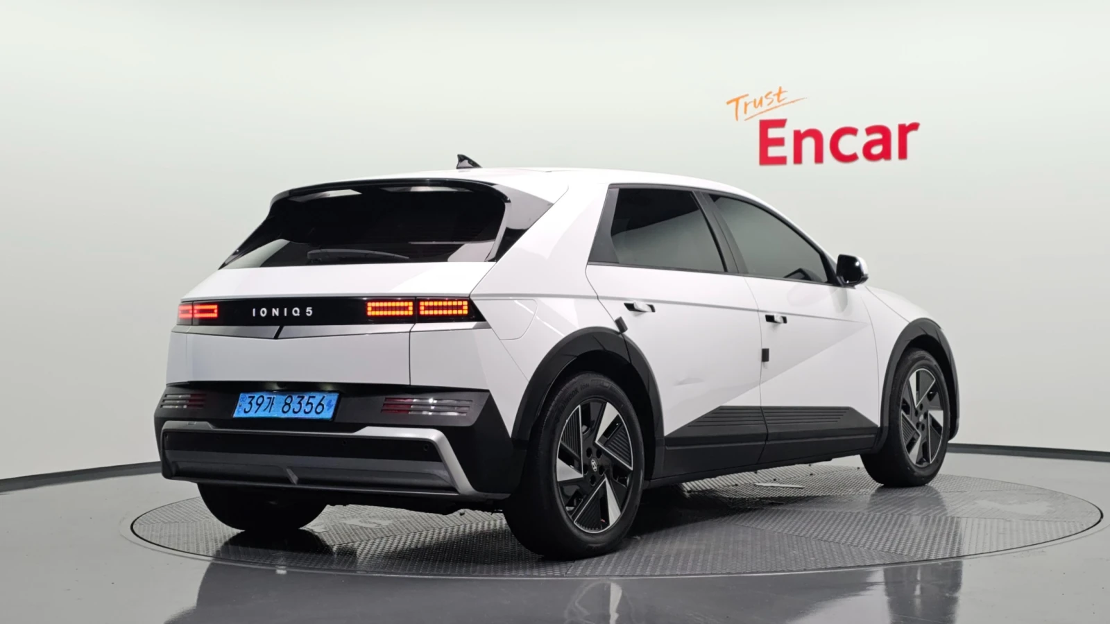 Hyundai Ioniq 5 Long Range * DIS * ОБДУХ * КАМЕРА, снимка 3 - Автомобили и джипове - 56324520