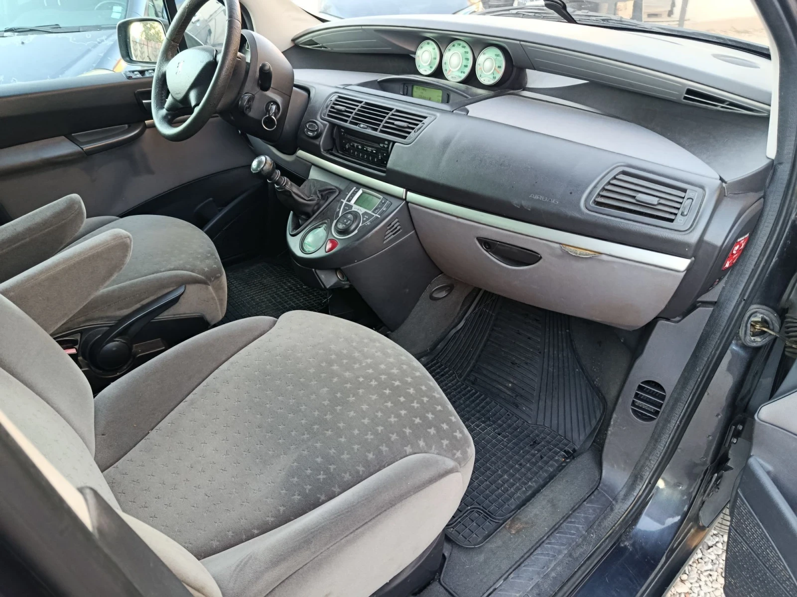 Peugeot 807 2.0 HDI 110k , снимка 10 - Автомобили и джипове - 56364130
