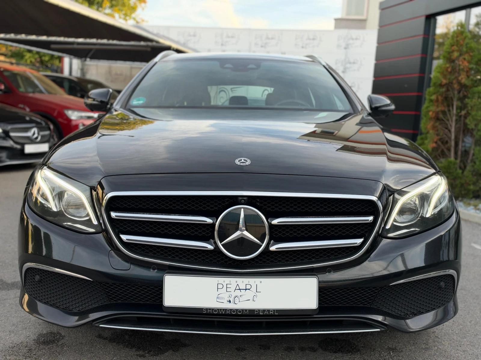 Mercedes-Benz E 220 d 4Matic Avantagarde Digital Distronic Keyless 360 | Mobile.bg � ����������� 2