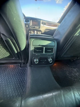 VW Touareg - 15384 € / 30088.49 лв. - 73219725 8